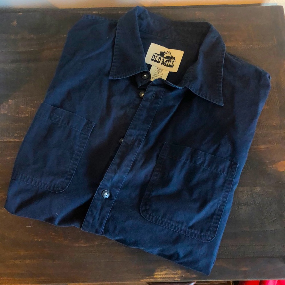 Men’s Short Sleeved Button Down